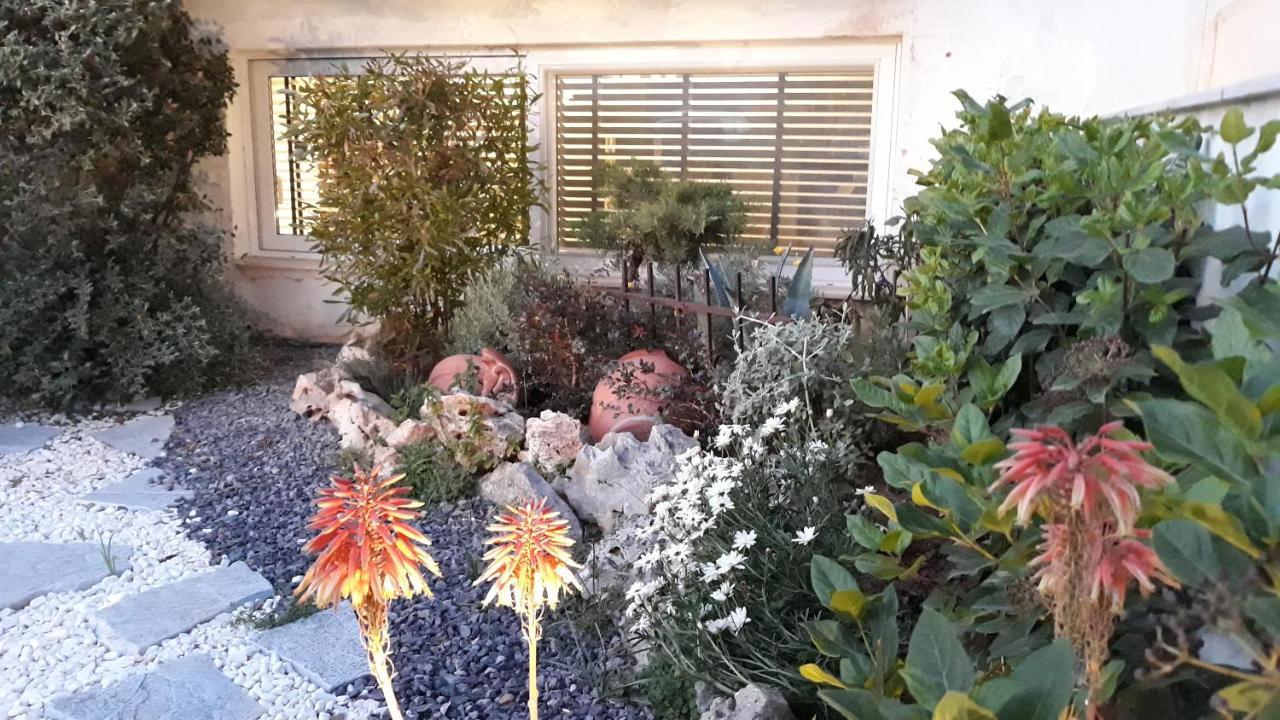 Amazing Semi-Basement Art Apartment Easy Walk To Nafplio Centre Zewnętrze zdjęcie